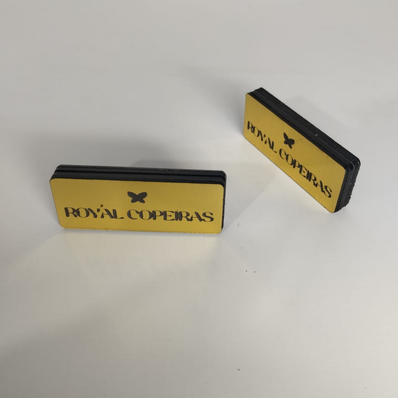 Broche / Botton Magnético de Luxo - Broches e Crachás - Imagem 8